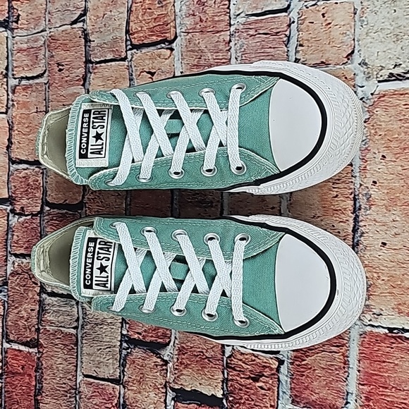 CONVERSE ALL-STAR CHUCK TAYLOR LOWTOP SHOES WOMANS SIZE 6GUC - Picture 3 of 11